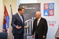 Titul EY Podnikatel roku 2015 Libereckého kraje získal Luboš Novák, generální ředitel a majitel společnosti MEGA 